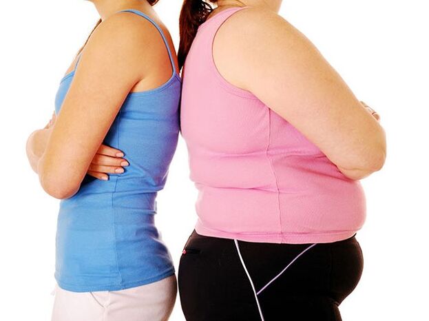 επιλογές καθαρισμού σώματος υπέρβαρη γυναίκα που προσπαθεί να χάσει βάρος